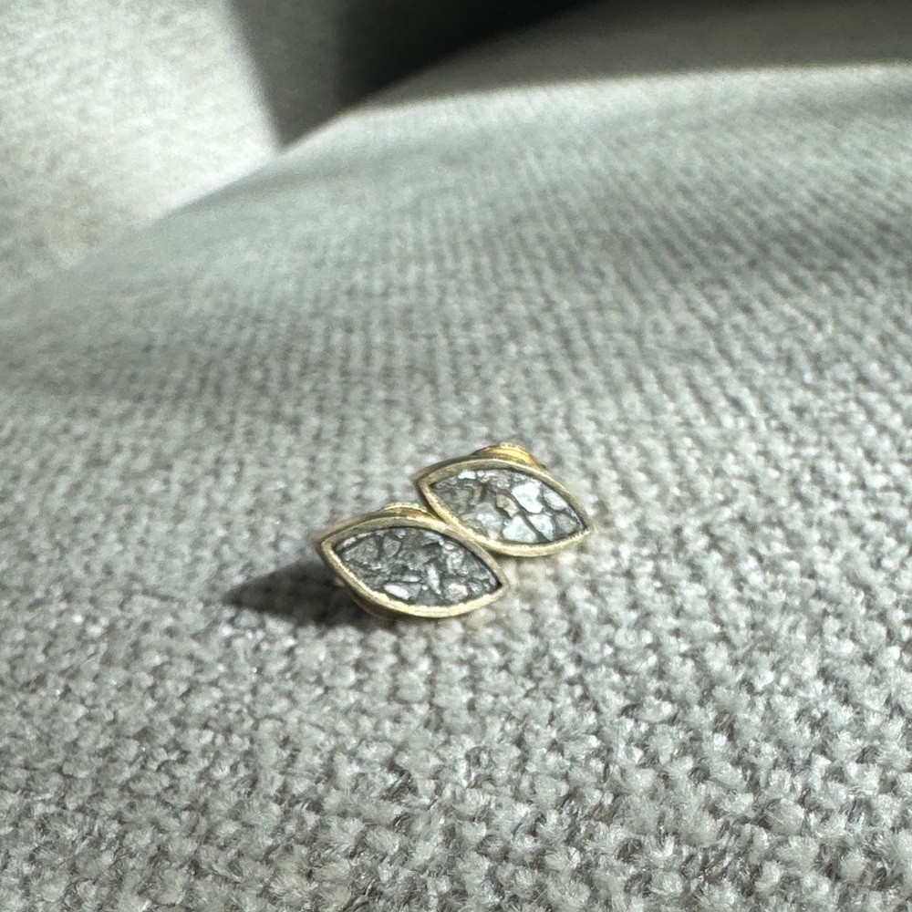 Shana Gulati recycled diamond slice Stud Earrings - Picture 2 of 6